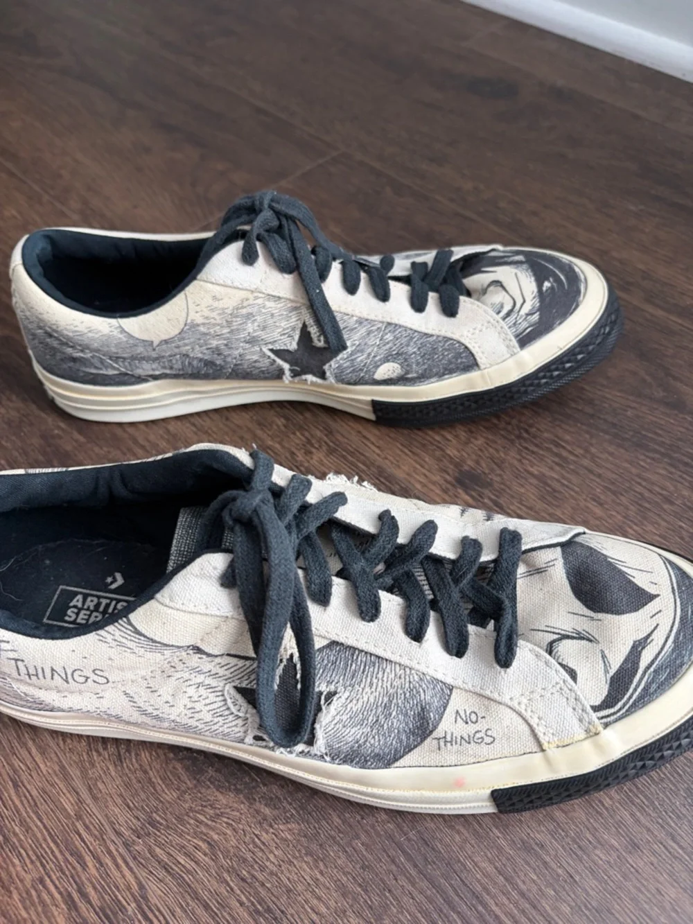 Converse Artist Series Canvas Low-Top Sneakers - Black & Cream - Picture 5 of 6